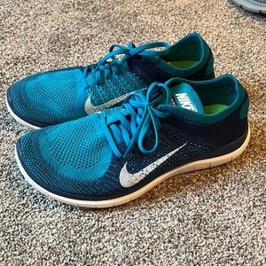 Mens Nike free flyknit 4.0. Size 12, worn once.